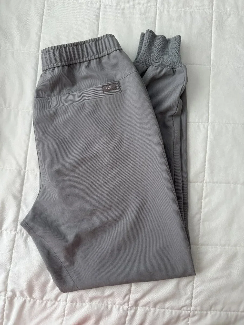 FIGS Technical Collection Jogger Scrub Pants Gray Size Medium